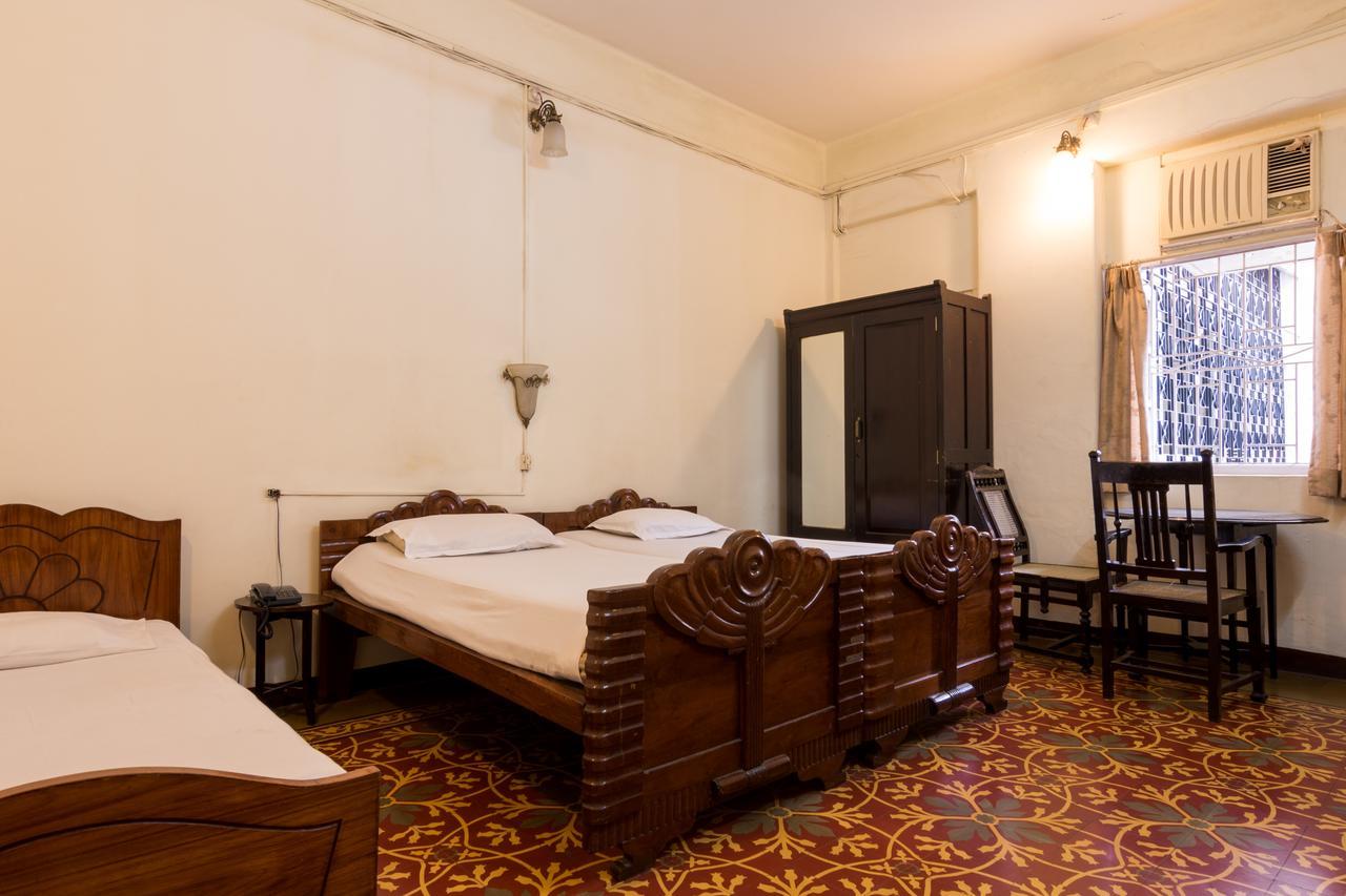 Bed And Breakfast At Colaba Mumbai Exterior foto